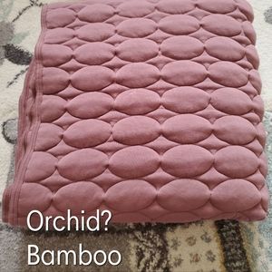 Kate Quinn Orchid Stoller Quilt